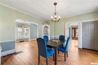 2122 West 3RD Street, Davenport, IA 52802