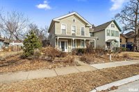 2122 West 3RD Street, Davenport, IA 52802