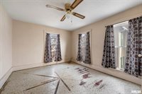 2122 West 3RD Street, Davenport, IA 52802