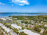 200 SE Four Winds Drive, Stuart, FL 34996