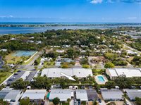 200 SE Four Winds Drive, Stuart, FL 34996