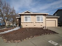 2203 Meteorite Lane, Santa Rosa, CA 95404