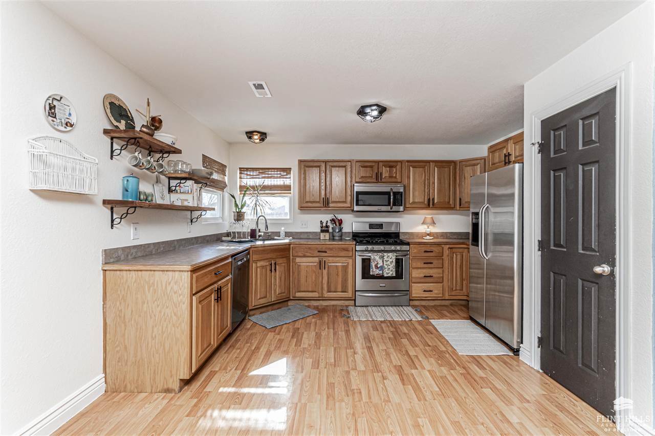 1619 14th Street Place, Junction City, KS 66441