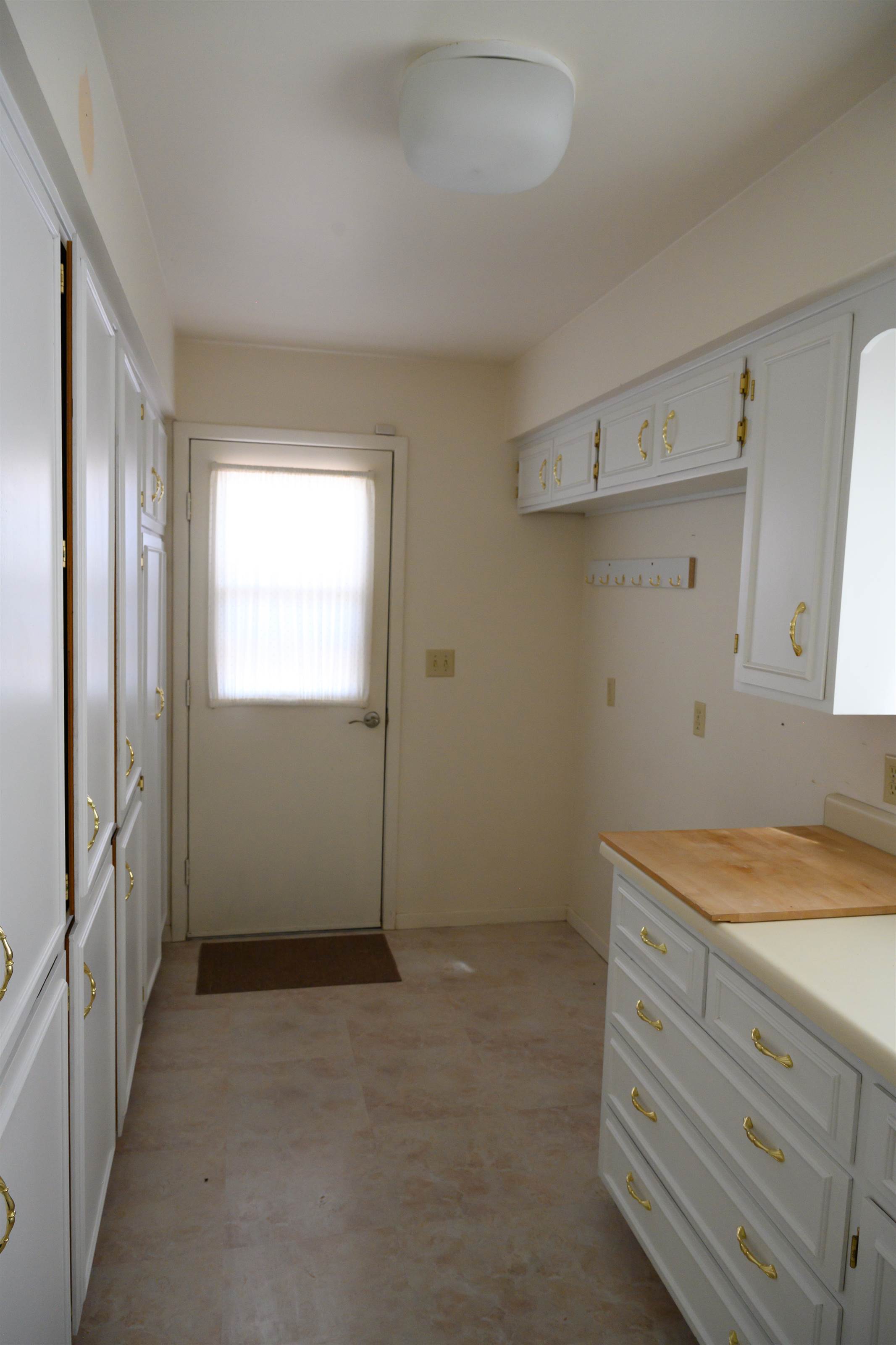 932 Alden Street, Elkhart, KS 67950