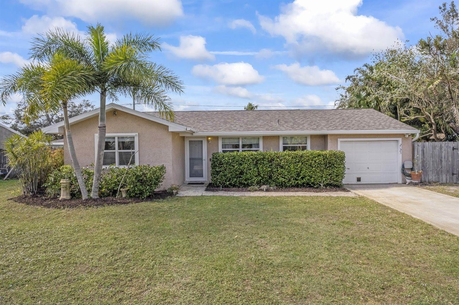 2025 7th Avenue SW, Vero Beach, FL 32962
