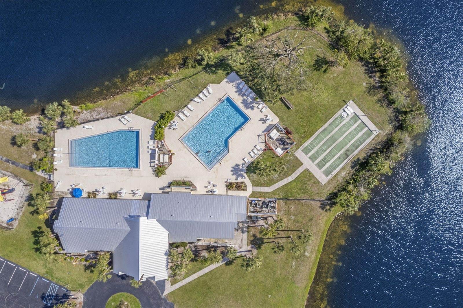 2025 7th Avenue SW, Vero Beach, FL 32962