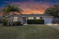 2025 7th Avenue SW, Vero Beach, FL 32962