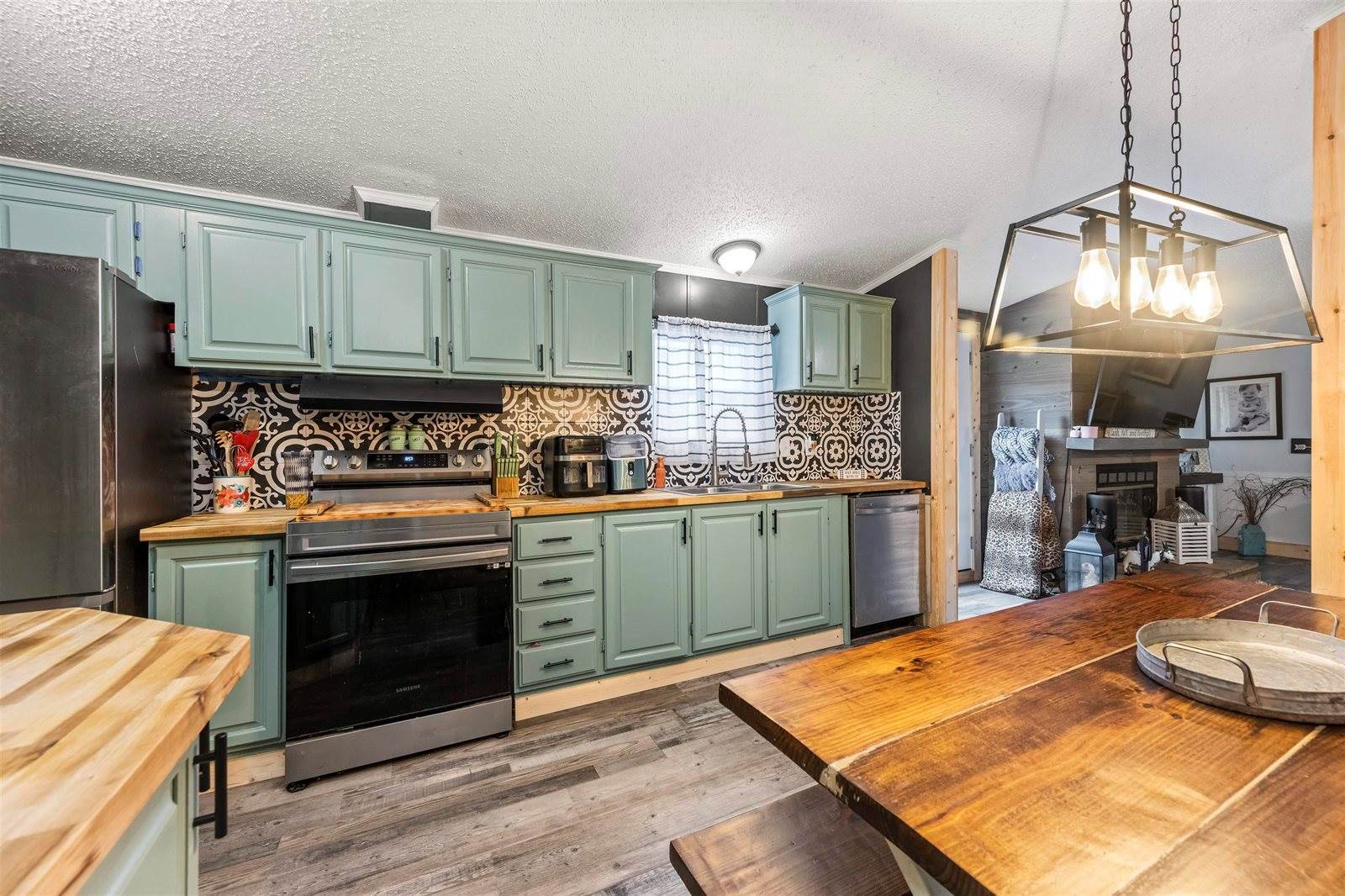 95 CO RD 1259, Falkville, AL 35622