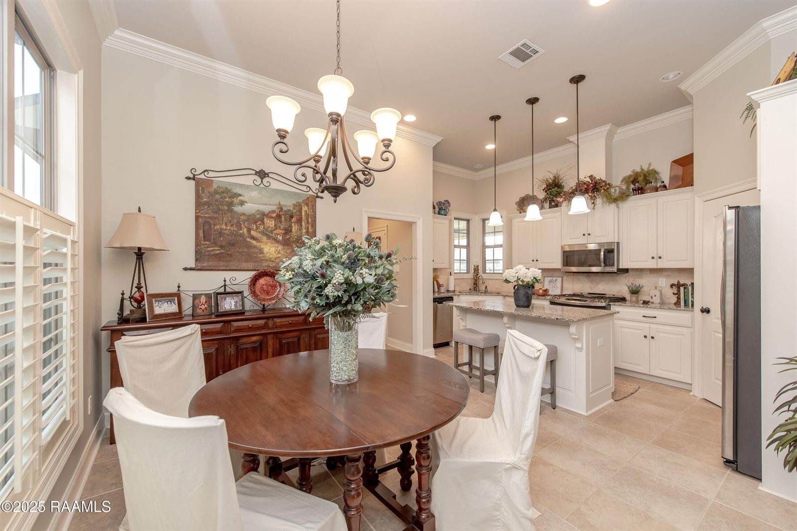 320 Benedict Drive, Lafayette, LA 70508