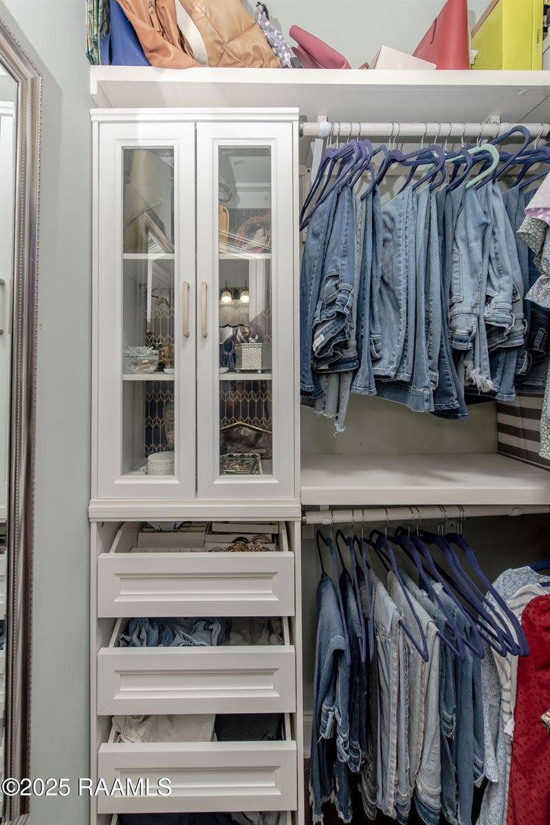 320 Benedict Drive, Lafayette, LA 70508