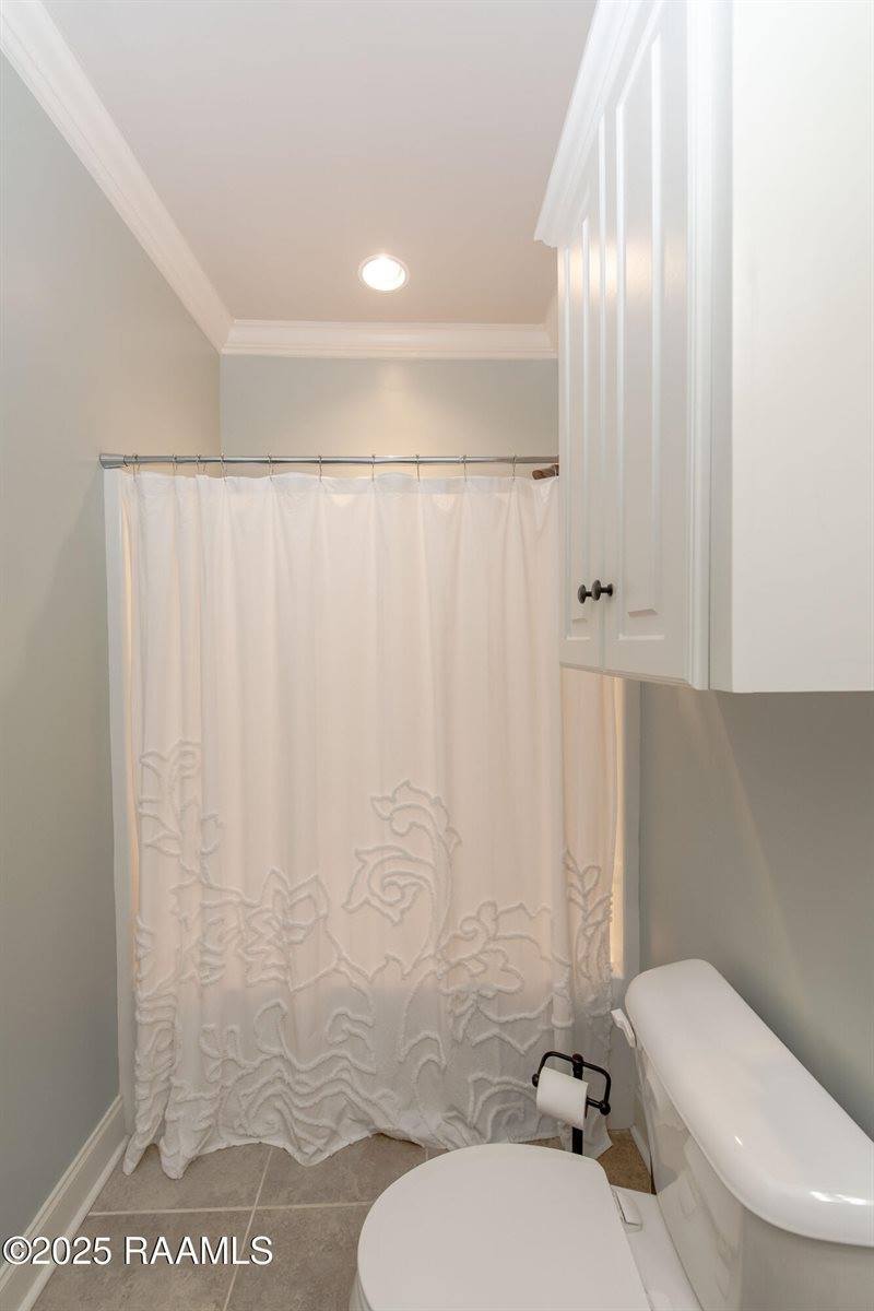 320 Benedict Drive, Lafayette, LA 70508