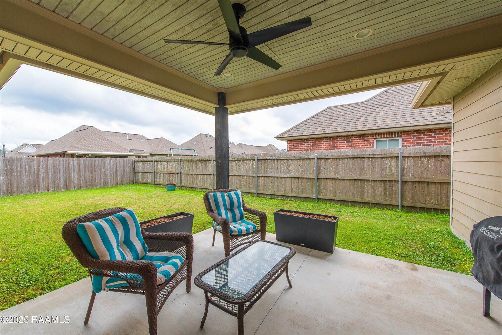 320 Benedict Drive, Lafayette, LA 70508