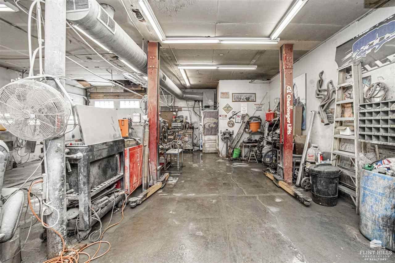 113 East Pine Street, Junction City, KS 66441