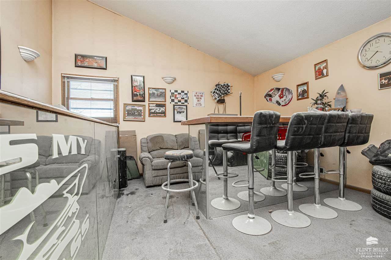 113 East Pine Street, Junction City, KS 66441