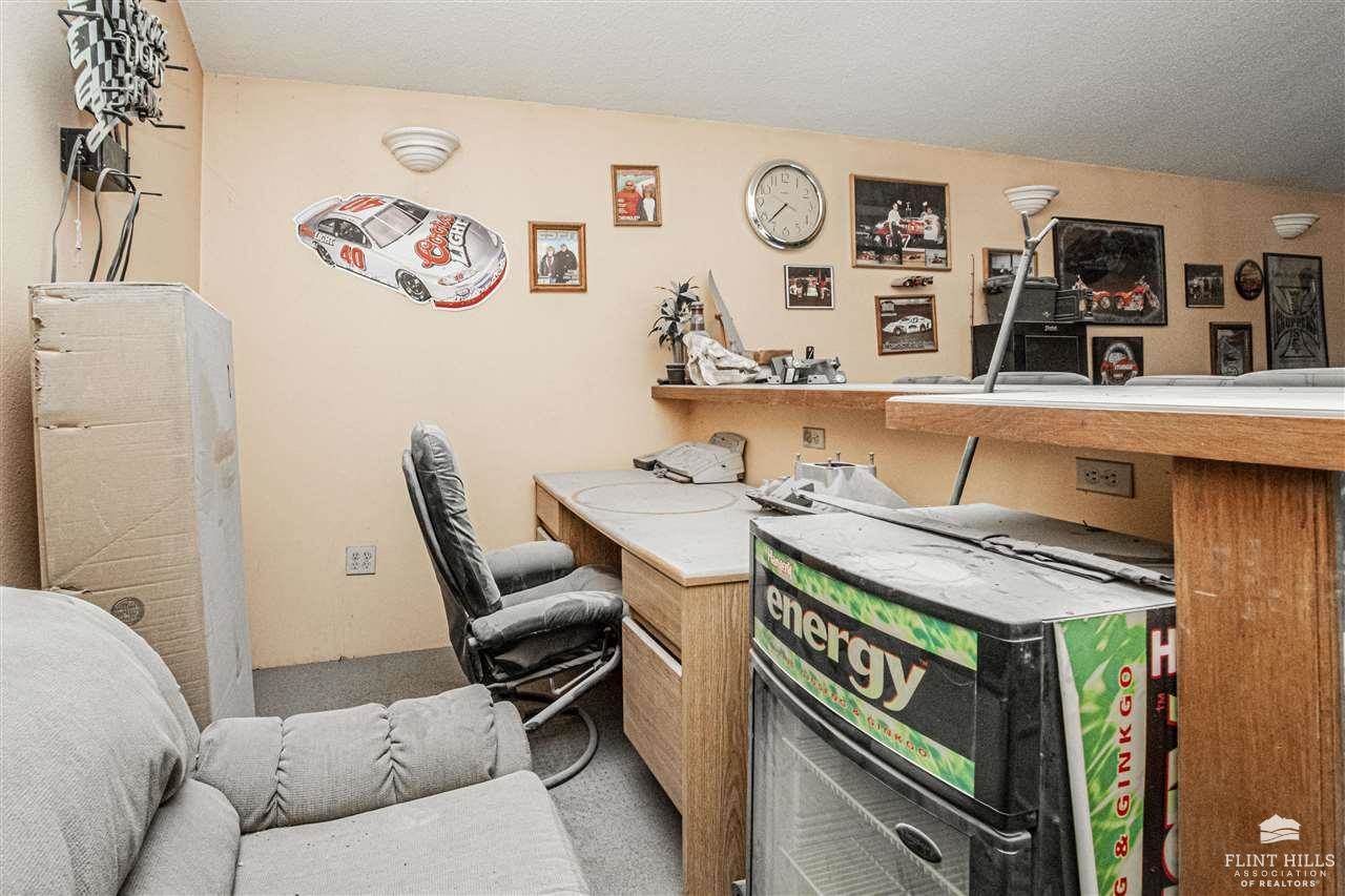 113 East Pine Street, Junction City, KS 66441