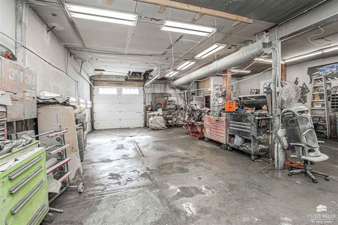 113 East Pine Street, Junction City, KS 66441