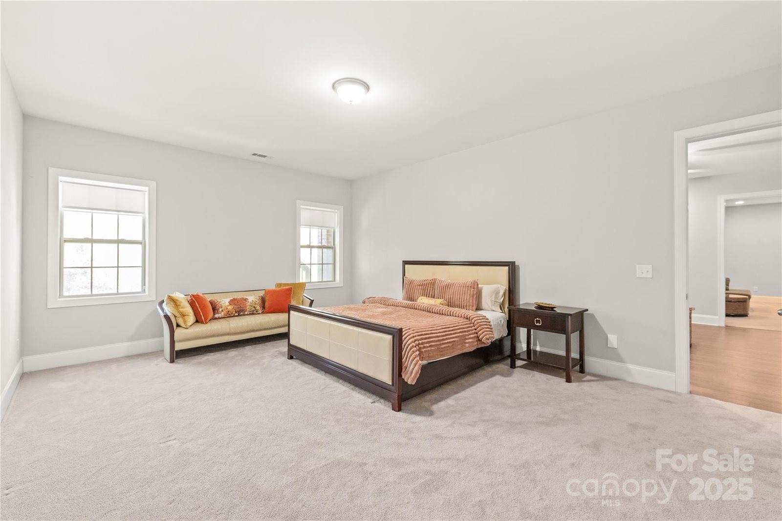 9116 Arnsberg Drive, Waxhaw, NC 28173