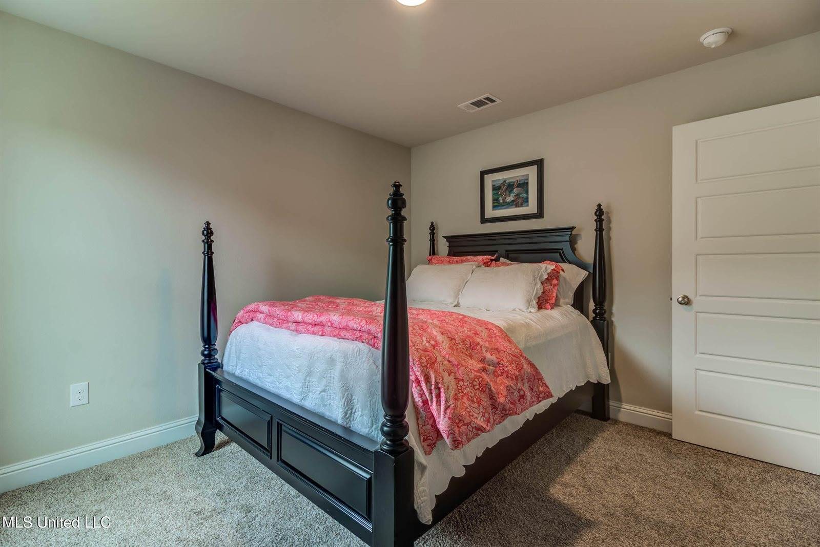 6443 Eastland Circle, Biloxi, MS 39532