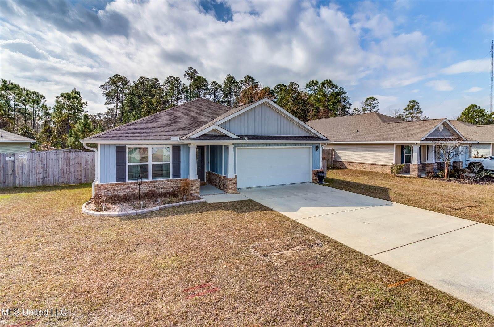 6443 Eastland Circle, Biloxi, MS 39532