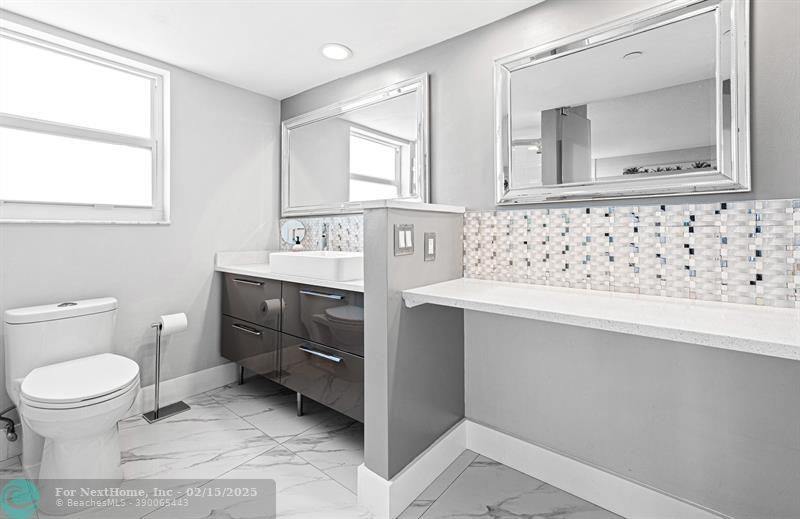 3520 Oaks Way 910, Pompano Beach, FL 33069