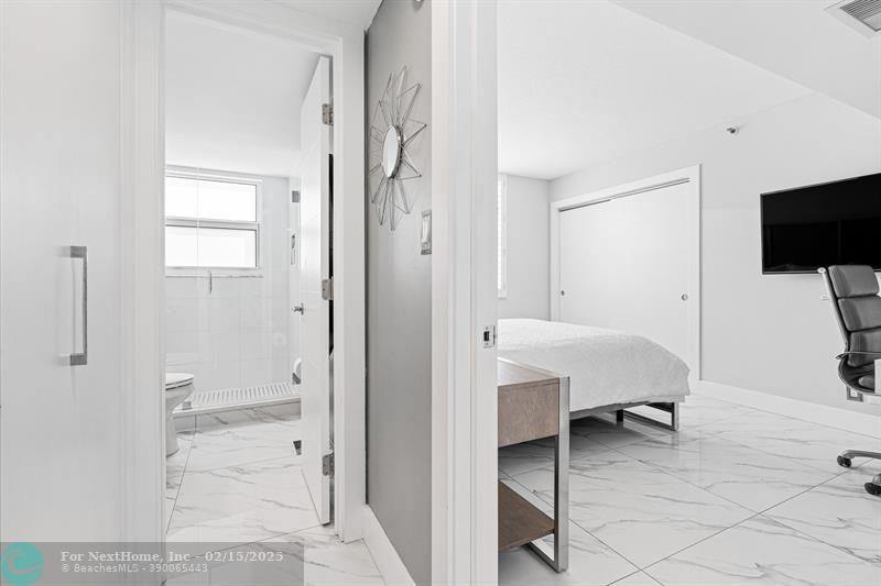 3520 Oaks Way 910, Pompano Beach, FL 33069