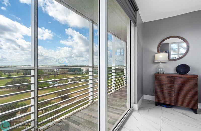 3520 Oaks Way 910, Pompano Beach, FL 33069