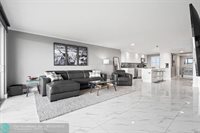 3520 Oaks Way 910, Pompano Beach, FL 33069