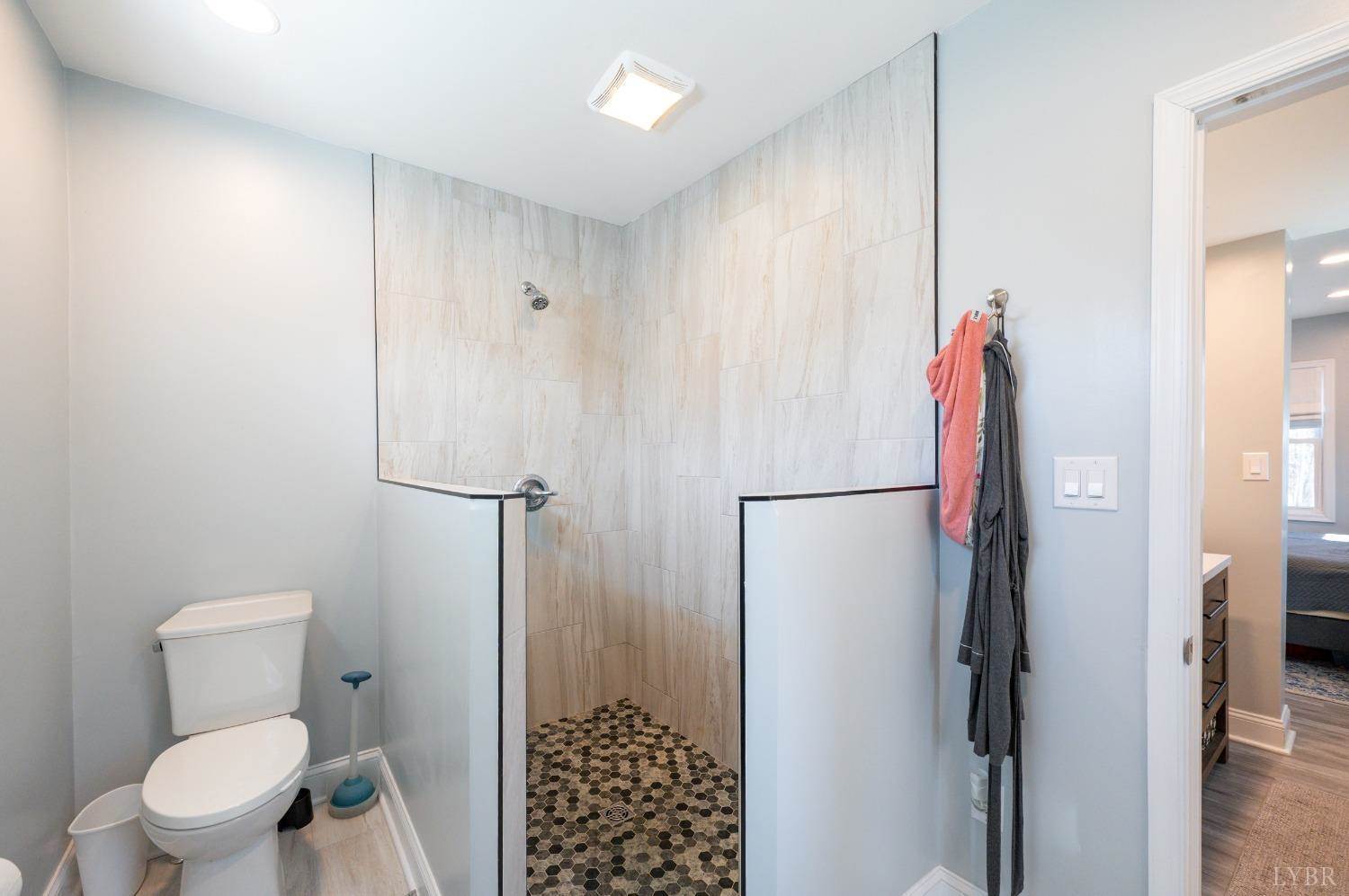 659 Timberlake Drive, Lynchburg, VA 24502