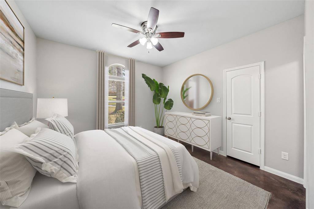 1721 Summergate Drive, Conroe, TX 77304