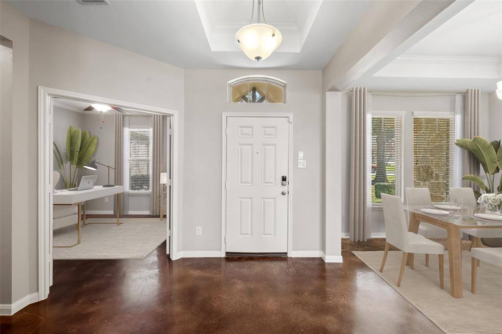 1721 Summergate Drive, Conroe, TX 77304