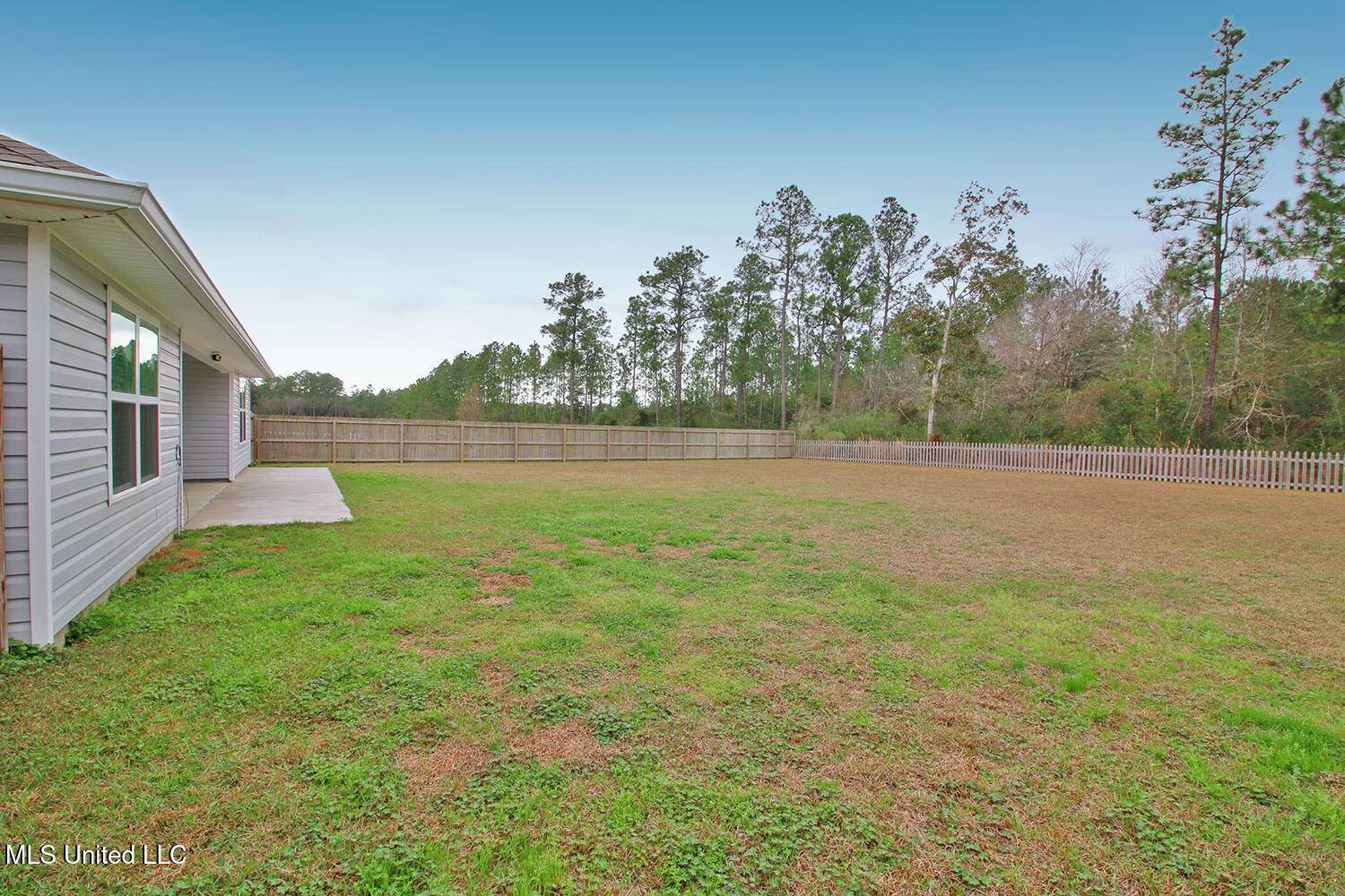 18565 Elkwood Drive, Gulfport, MS 39503