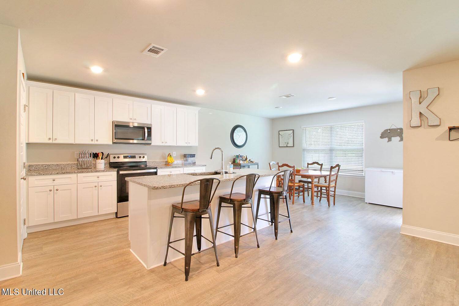 18565 Elkwood Drive, Gulfport, MS 39503