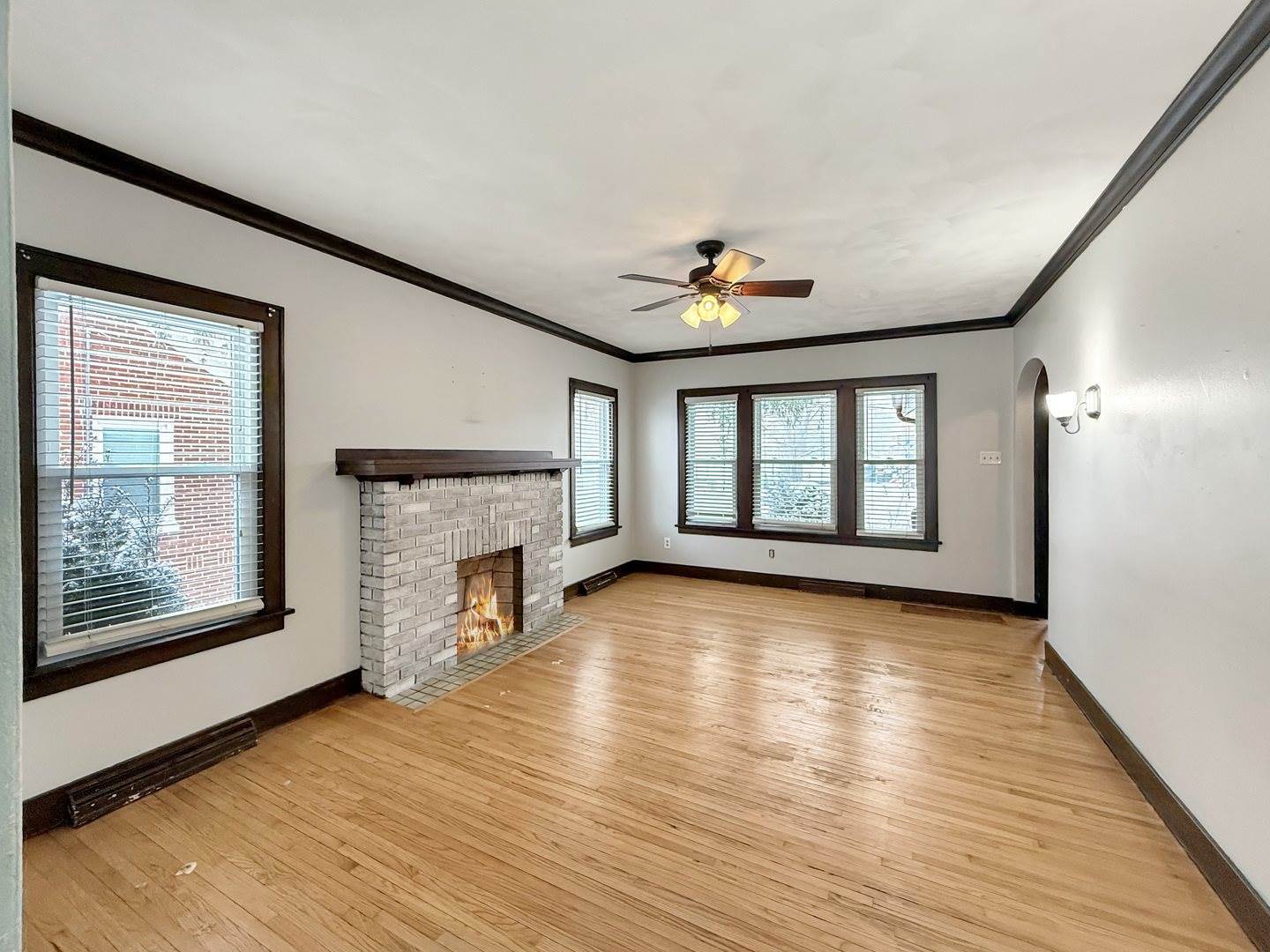 911 South Harlem Avenue, Freeport, IL 61032