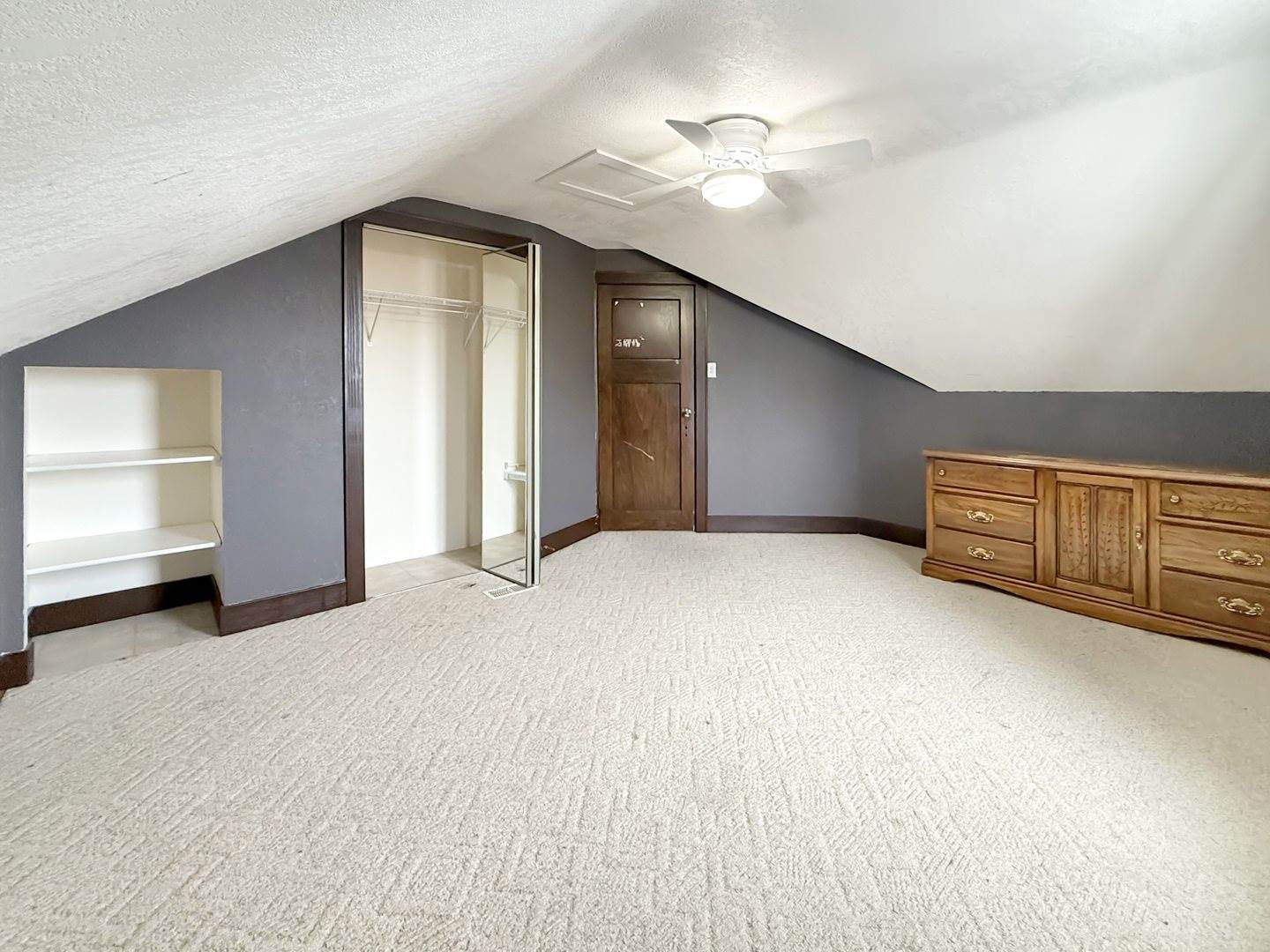 911 South Harlem Avenue, Freeport, IL 61032