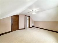 911 South Harlem Avenue, Freeport, IL 61032