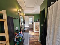 501 Twin Oaks Drive, Johnson City, TN 37601