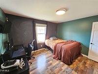 501 Twin Oaks Drive, Johnson City, TN 37601