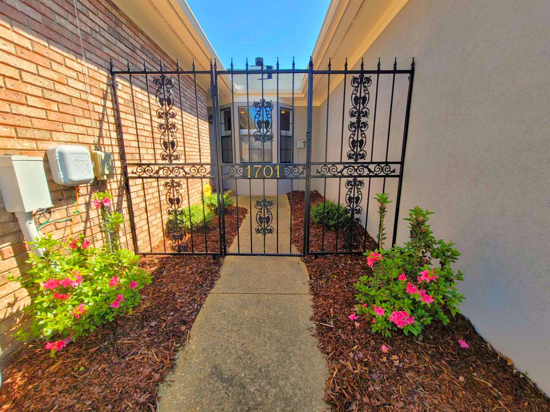 1701 Dauphine Drive, Tuscaloosa, AL 35406