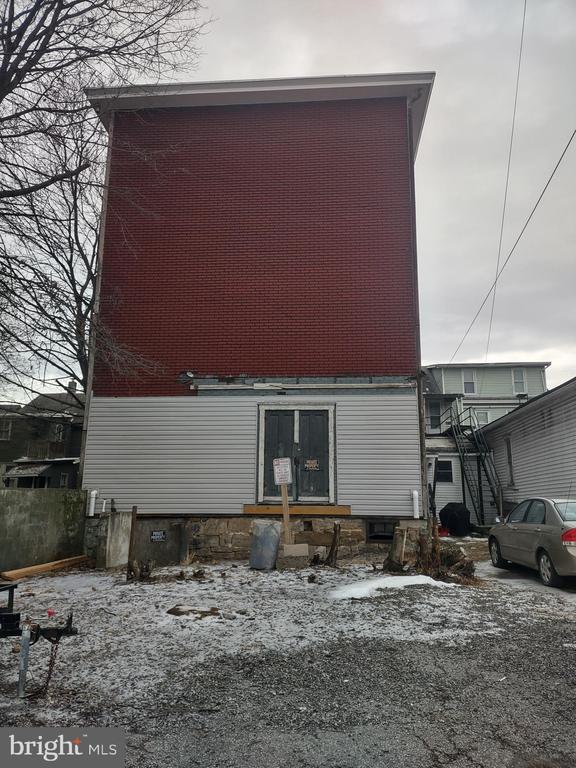 527 Main Street, Lykens, PA 17048