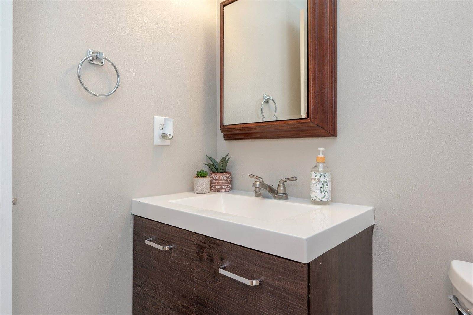 1724 Sycamore Avenue, Niceville, FL 32578