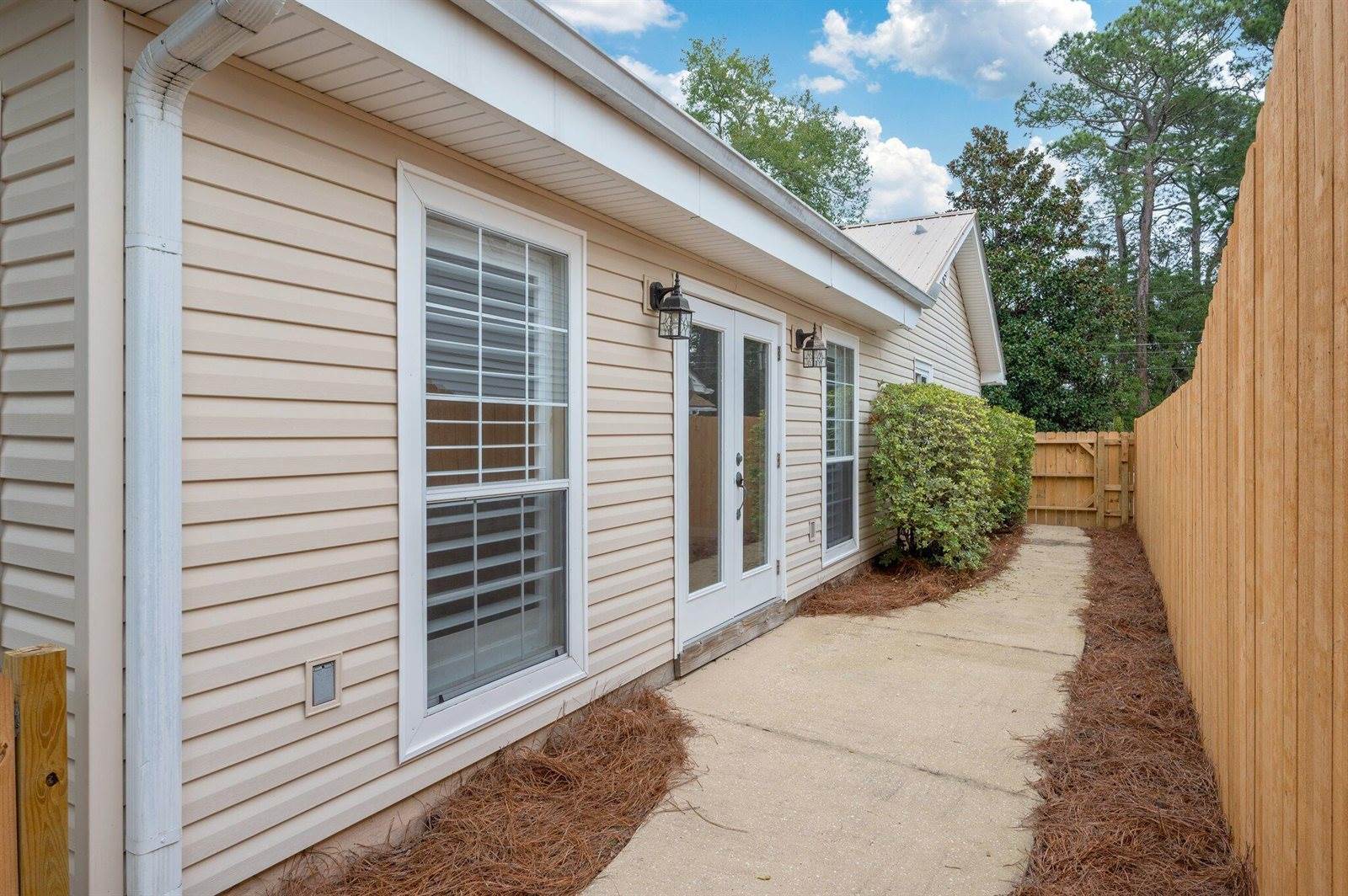 1724 Sycamore Avenue, Niceville, FL 32578