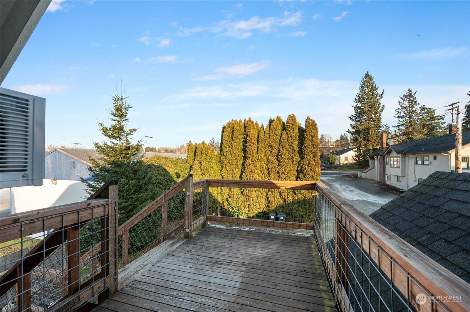 729 North 4th Street, Mount Vernon, WA 98273