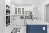 465 SW Vista Lake Drive, Port Saint Lucie, FL 34953