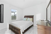 465 SW Vista Lake Drive, Port Saint Lucie, FL 34953