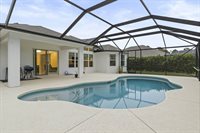 465 SW Vista Lake Drive, Port Saint Lucie, FL 34953