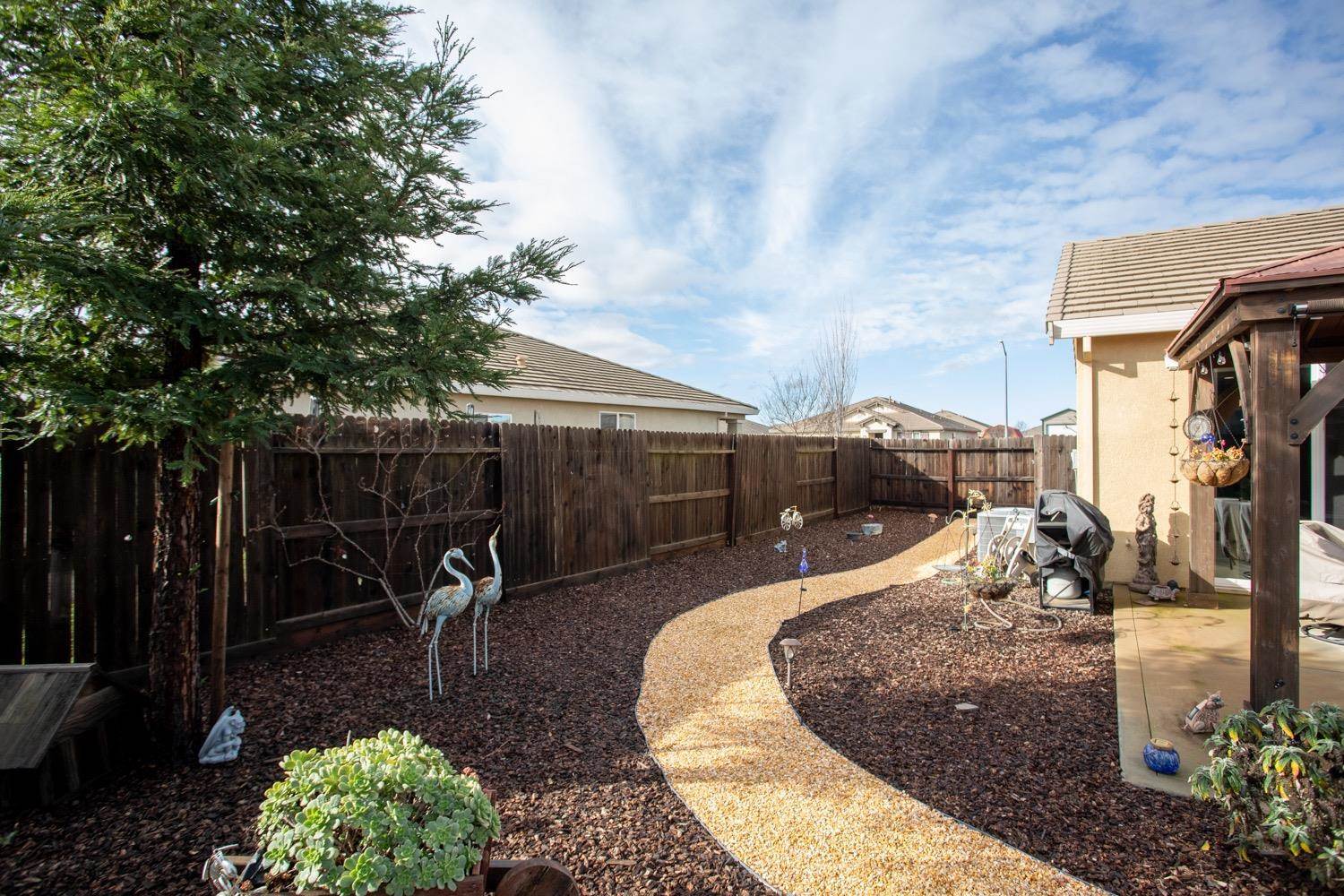 5695 Stonehaven Drive, Marysville, CA 95901