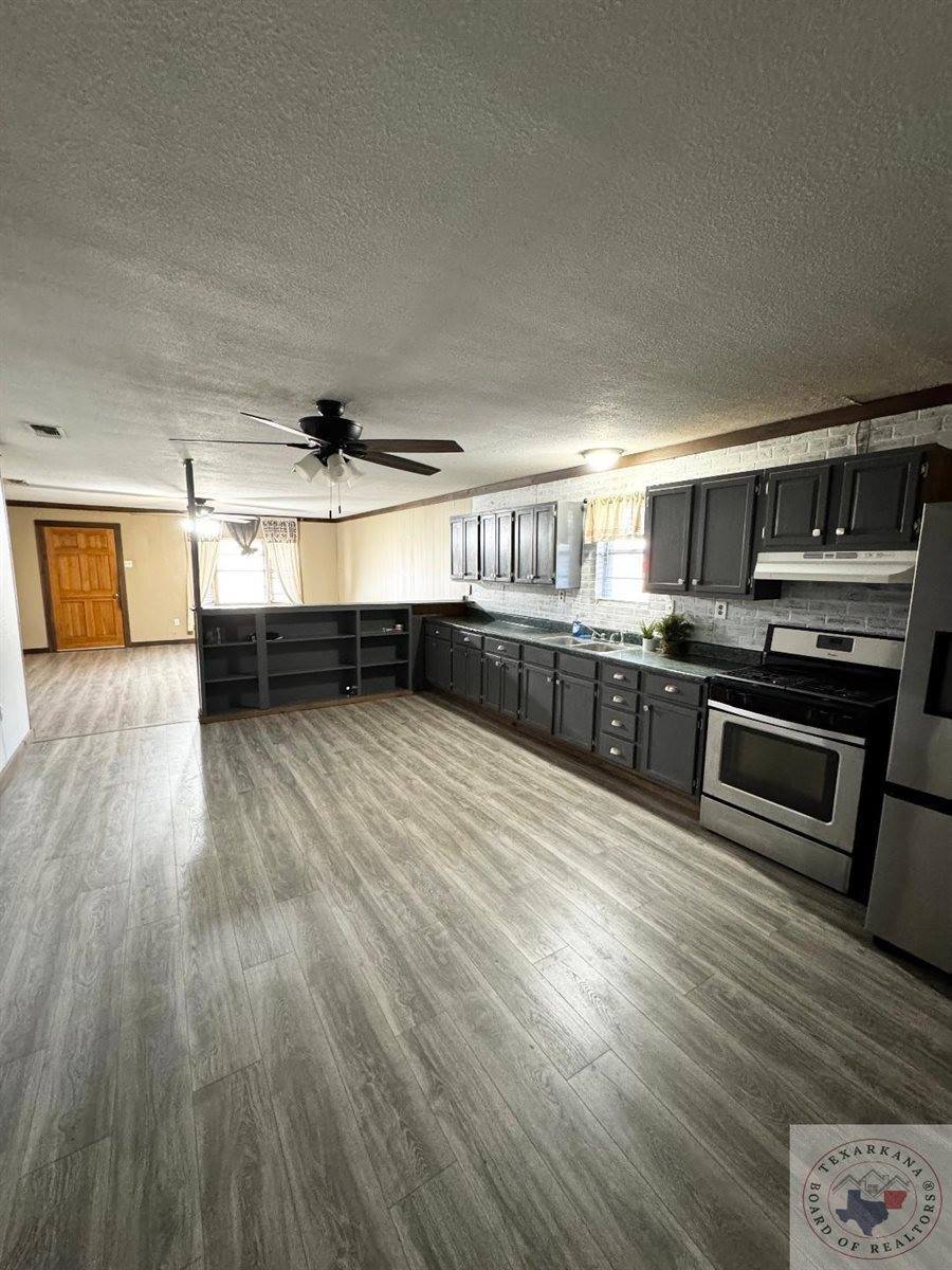 140 CR 3003, New Boston, TX 75570