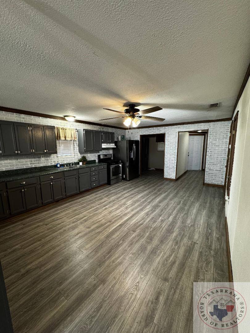 140 CR 3003, New Boston, TX 75570