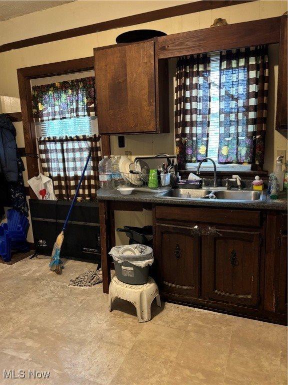 428 Foster Avenue, Cambridge, OH 43725