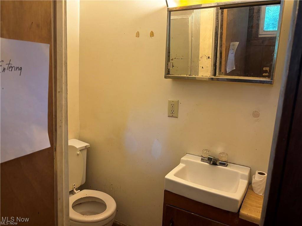 608 North 10th Street, Cambridge, OH 43725